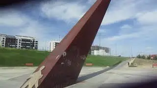 Parque  de Oriente  en ZARAGOZA  (ESPA&Ntilde;A)  EL RELOJ DE SOL M&Aacute;S  GRANDE  DEL MUNDO.
