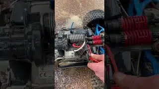 What happens when a traxxas motor get overheated #smoke #rc