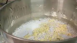 Small Batch Brewing - Hopfen Weissenbock