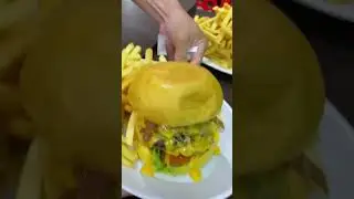 Jawbreaker Challenge in Zack&rsquo;s Burger | 5 Minutes to finish it including drinks. #challenge #vlogger