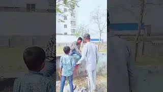 এমন বড় ভাই কার😂😂