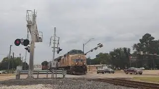 Union Pacific Very Fast Empty Coal Train Hughes Springs, TX September 4, 2024 1:36PM. HORN SALUTE!!