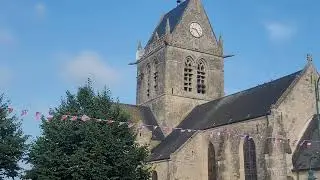 Sainte-M&egrave;re-&Eacute;glise 2025 82nd Airborne Paratrooper Private John Steele Ww2 