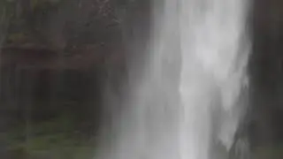 Seljalandsfoss - 60 Meter Waterfall in South Iceland