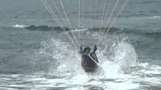 Goa | Calangute beach | Parasailing