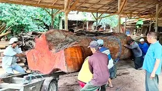 LUAR BIASA! Teknik penggergajian kayu raksasa di pabrik besar