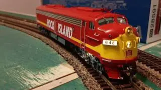 Rapido HO Scale Rock Island E8A Start Up, Run, & Shut Down 