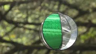 Laser Green Spinning Globe | Garden Decor | KiteGarden.com