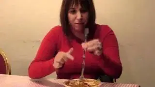 Anna Marie Has Fun Eating With Spaghetti-Pasta-Noodle Fork at Dom & Phil De Marinis Pizza