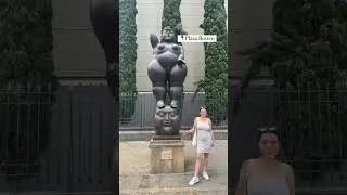 Free walking tour of Medellin, Colombia 🇨🇴 #medellin #colombia #colombiatravel #travelvlog