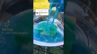 Blue Ajax liquid 😍🩵 #oddlysatisfying #satisfying #cleantok #spongesqueezes