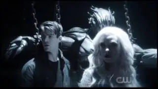 Savitar Didn't Kill Iris Scene (MUST WATCH)
