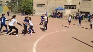 الشوط الاول بين بنات نادي جولدي 2010 وبنات نادي الترسانه 2010