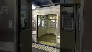 【高槻駅】昇降式ロープ柵よりも安心感ある！223系快速のドアが閉まるシーン#高槻#jr