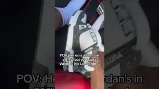 Real men drive barefoot 😂🤞🏾
