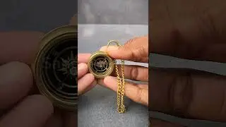 🧭 Brass Locket Compass &ndash; Unique & Sentimental Gift for Christmas, Adventurers, & Loved Ones 🎁