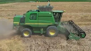 TREBBIATURA GRANO IN COPPIA: JOHN DEERE S770 - C670 FERRARA
