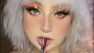 Colourredz miss chin