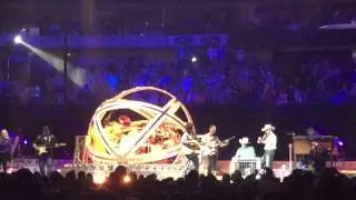 Garth Brooks 