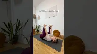how to do happy baby pose aka ananda balasana #happybaby #yogatips #yogatutorial #yogapose