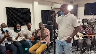 Kobby Mantey, Backing Vocalists and Instrumentalist Powerful Warm Up Session At Tehillah Rehearsals.