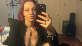 reading tarot 4 the earthy Cap sun / Taurus moon energy 