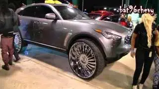 2012 Infiniti FX35 on 32