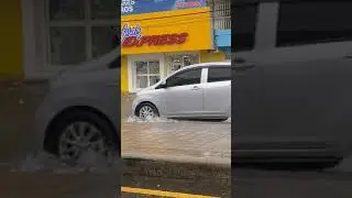 Caribe Express llen&oacute; de agua 💦 en RD 🇩🇴