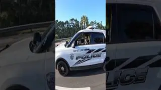Cop asks e-bike rider where his license plate is 🚨 (via tresxtre/ig)