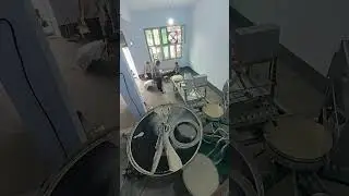 It&rsquo;s not AI. It&rsquo;s real Chinese amazing machine! #tech #equipment #machine #robot #food #chinesefood