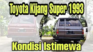 На продажу выставлены Toyota Kijang Super Special 1993  года выпуска