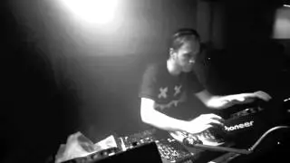 INSEMINOID pres. MEFJUS