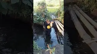 spearfiahing#fishOnRiver#primitiveFishing#