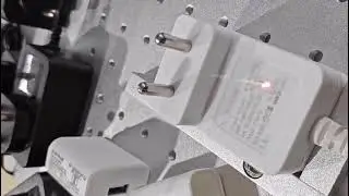 Laser machine for marking on the Chargers #indolasertechnologies #chargers #lasermarkingmachine 