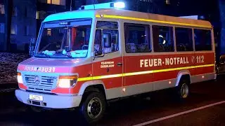 [FEUERMELDUNG IN EINEM HOCHHAUS] - Verrauchung durch Kleinbrand | Feuerwehr D&uuml;sseldorf | 15.02.2021