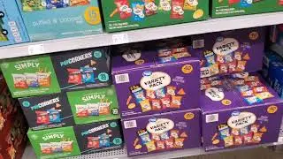 WOW! ASMR! AMAZING! REVIEWS THE BEST VARIETY PACK SNACKS AT WALMART! #asmr #walmart #amazing #deal