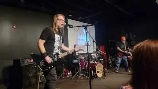 Van Huskins - I'm a Nice Girl Goddammit