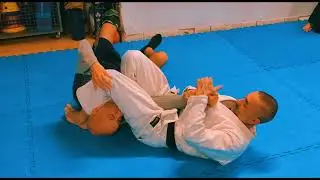 🥋 ARM LOCK FROM BOTTOM SIDE CONTROL - SLOW MOTION. 