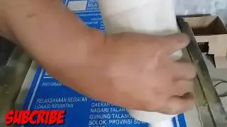 Teknik pembuatan prasasti dari granit memakai air keras