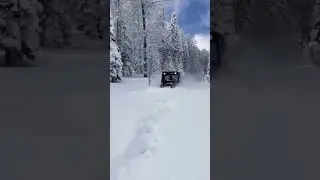 #automobile #hollend #explore #winter #snow #cleaning #cool #follow #shorts #likes #views ❤️❄❄&hearts;️💙❤️
