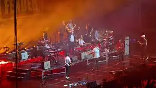Sam Fender Ohio Crosby Stills Nash Cover Toronto Canada Oct 3 2025 with Young Jesus