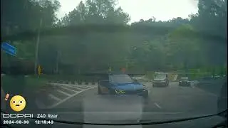 A BMW 330i Lost Traction and Crashed 💥🚙 on Its Own at Genting Highlands - What Happened Bro⁉️ 🤷🏻&zwj;♂️