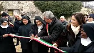 Container di clausura per le monache benedettine di Norcia