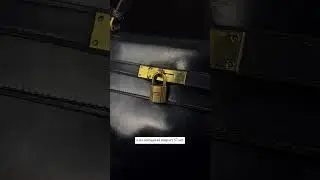 Восстановим обувь, сумки и изделия из кожи. Присылайте фото на оценку, контакты в описании профиля.
