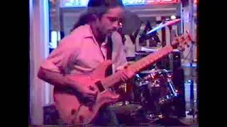 It's Coming - The Larry Ellerbee Band 4th Street Tavern 1992
