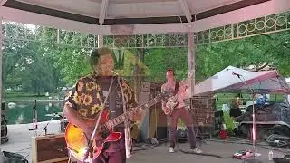 Theo's Loose Hinges | Almighty Dollar | Live at Comfest 2025