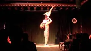 itsy @ voodoo rooms