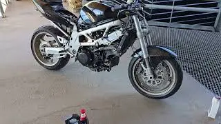 Suzuki TL1000s brutal sound (w/o exhaust)