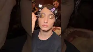 Lutz Huelle gave us the Gift Of Gold at #PFW. Key Makeup Artist @marieke_thibaut #MACBackstage.