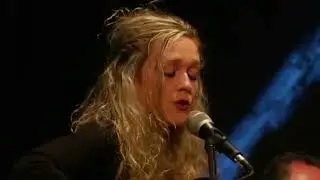 Lucrecia Rodrigo - Huella de Ida y Vuelta (Lalo Molina - Roberto Yacomuzzi)
